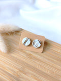 PUCES D'OREILLES