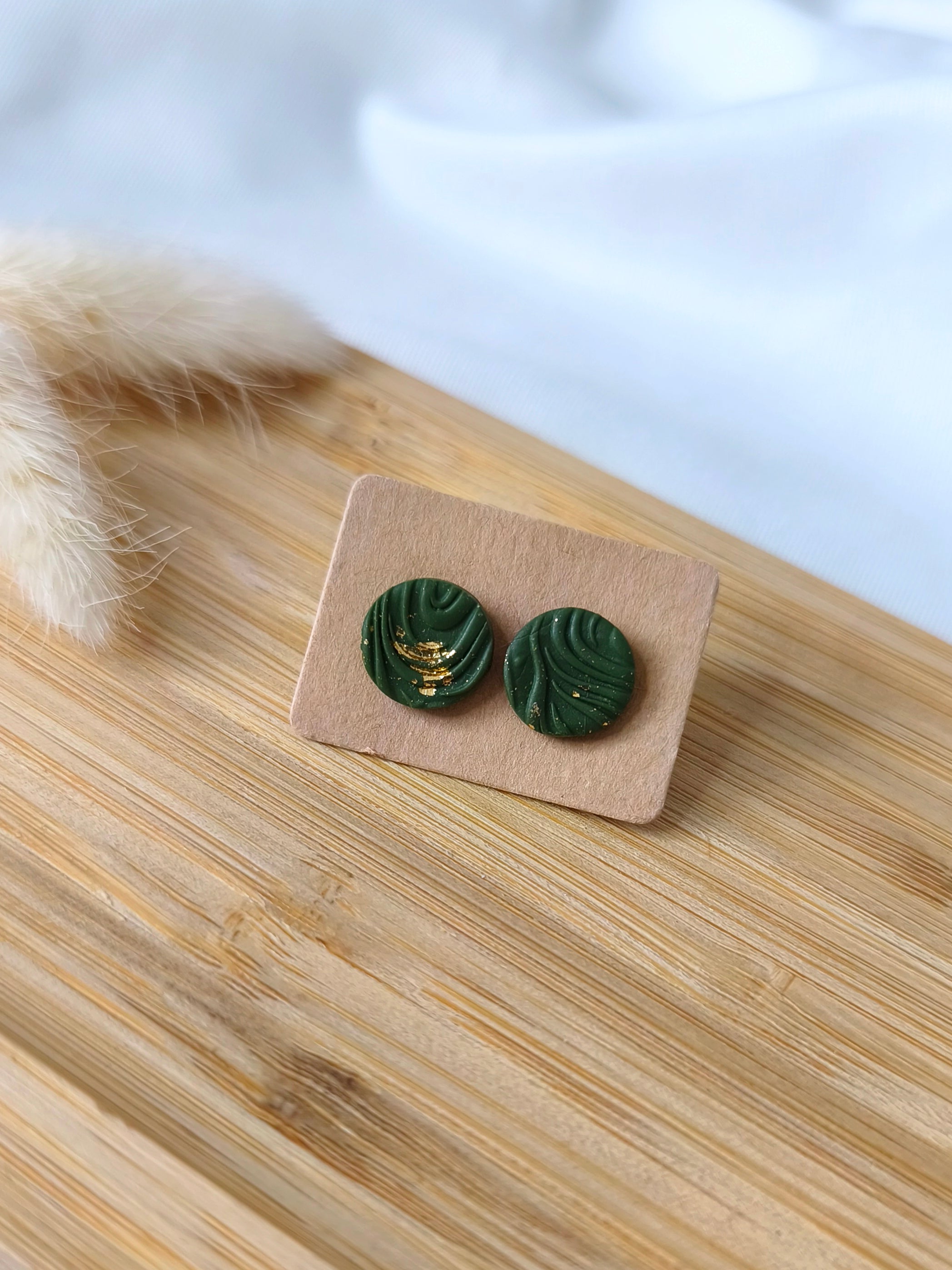 PUCE D'OREILLES