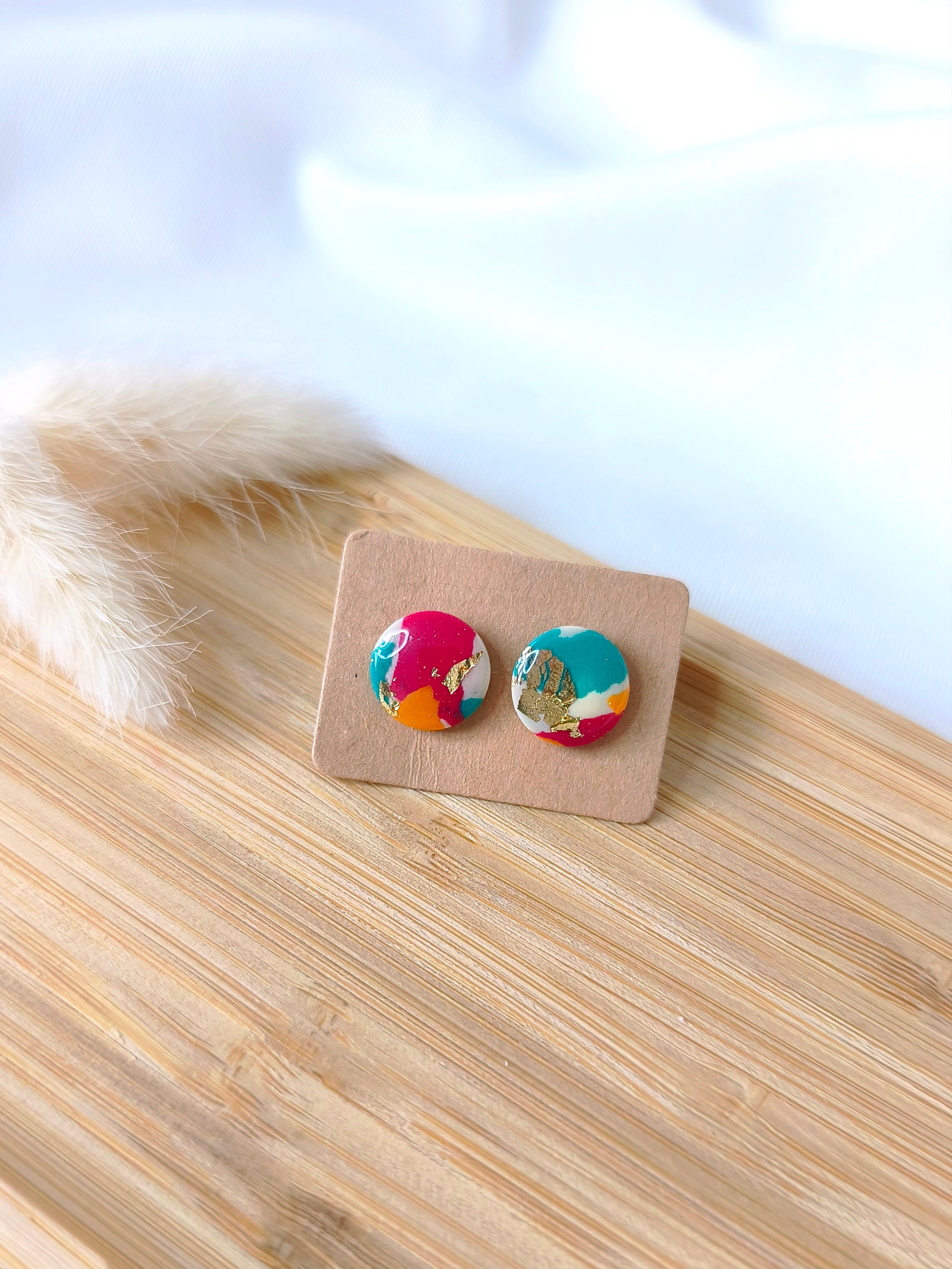 PUCES D'OREILLES