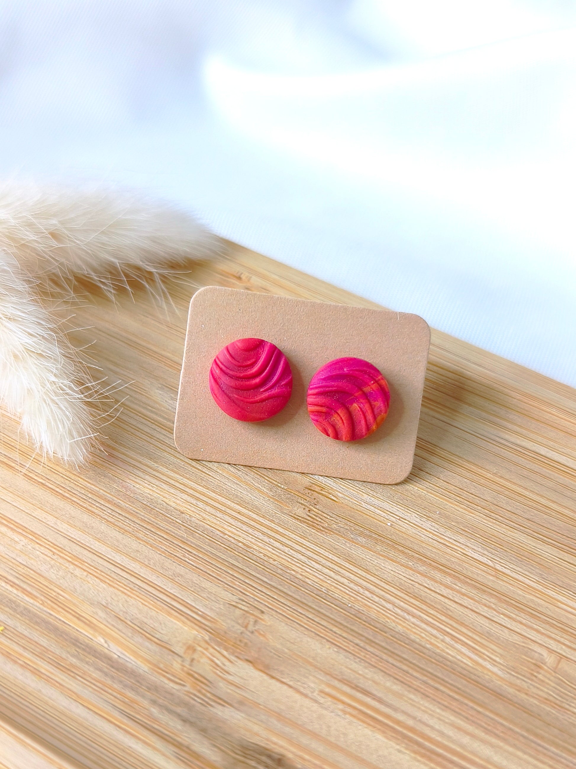 PUCES D'OREILLES
